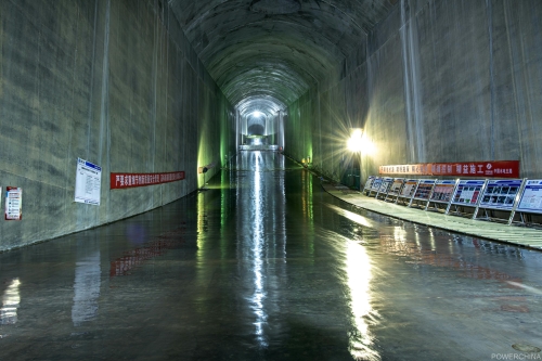 “水晶宫”建造记——记白鹤滩水电站泄洪洞建设历程