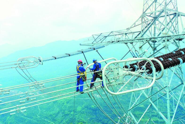 ±800千伏白鹤滩—浙江特高压工程四川段初检全部完成