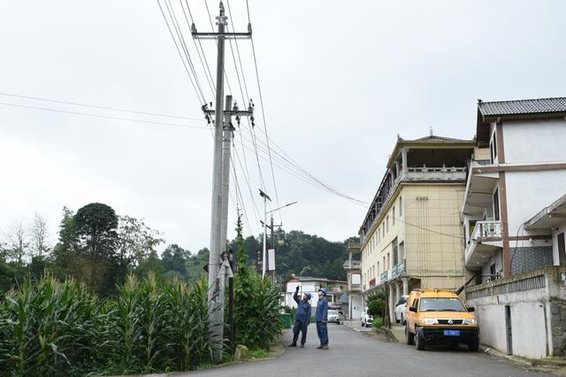 南方电网桐梓供电局电“靓”乡村旅游